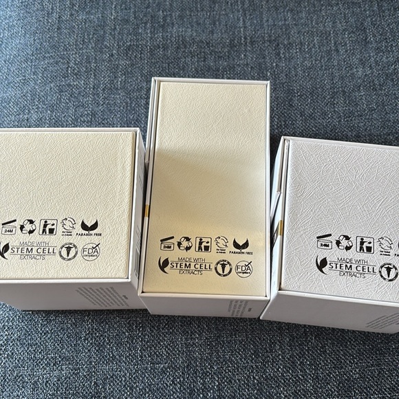 LePierr Crystal Collection TRIO Day Cream, Eye Serum & Deep Peeling Gel - Picture 11 of 12